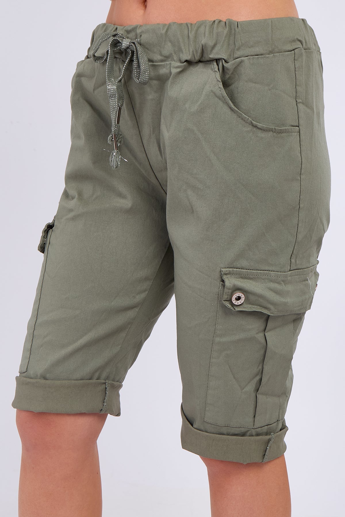 Italian Cargo Magic shorts for women
