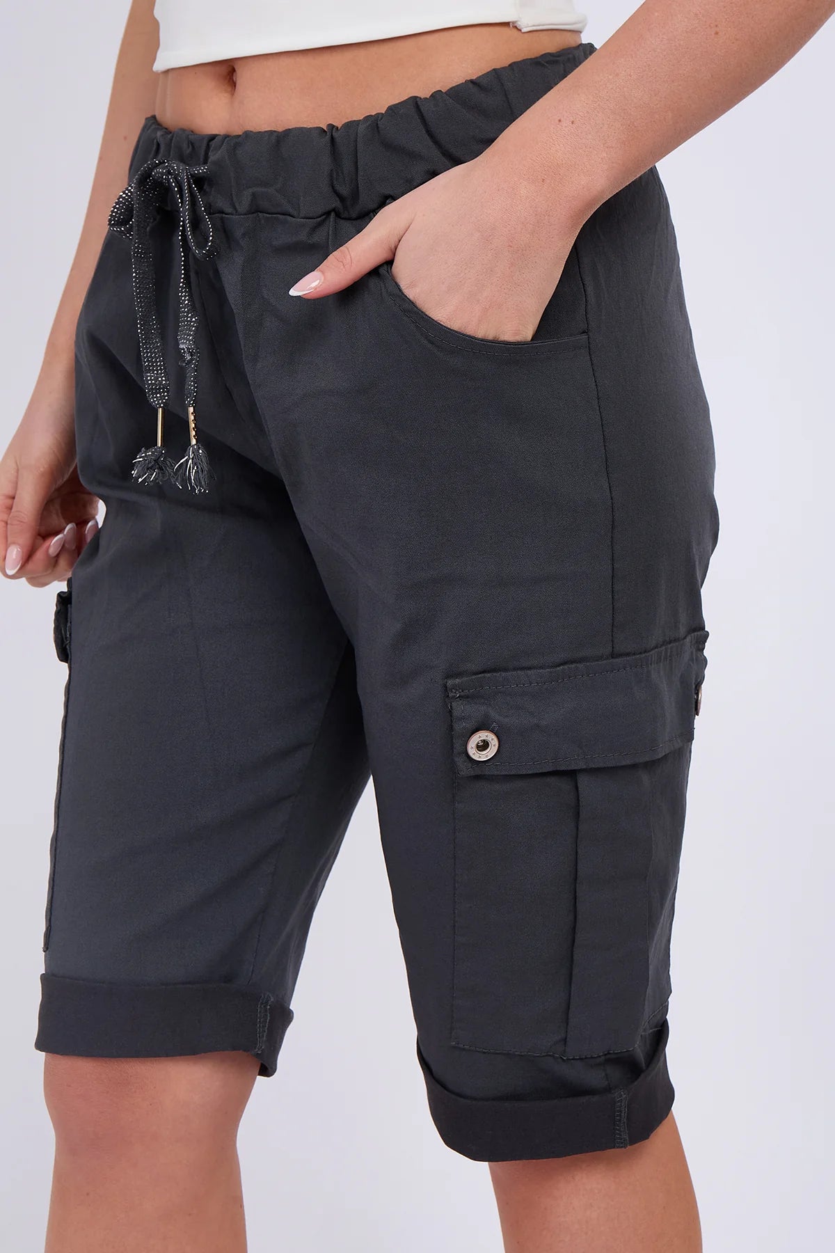 Italian Cargo Magic shorts for women