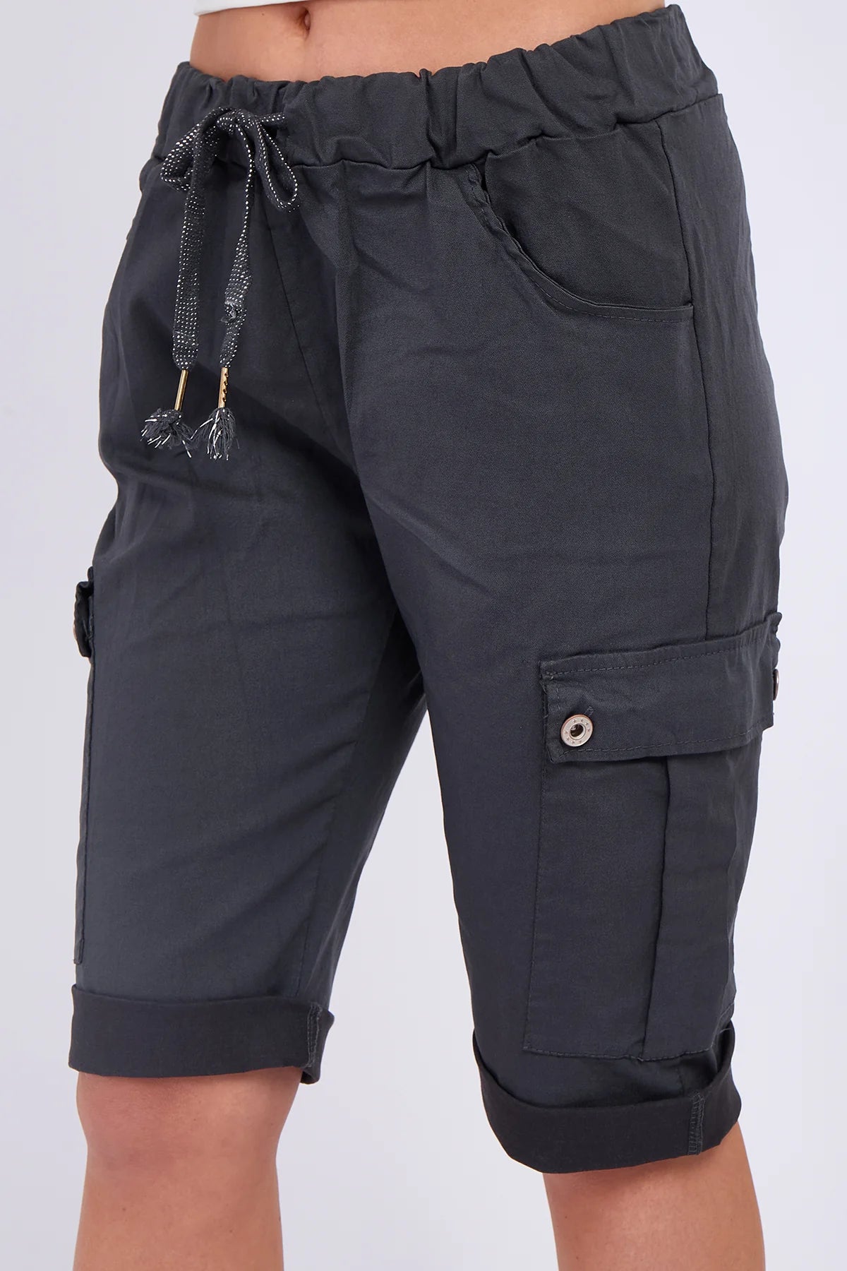 Italian Cargo Magic shorts for women